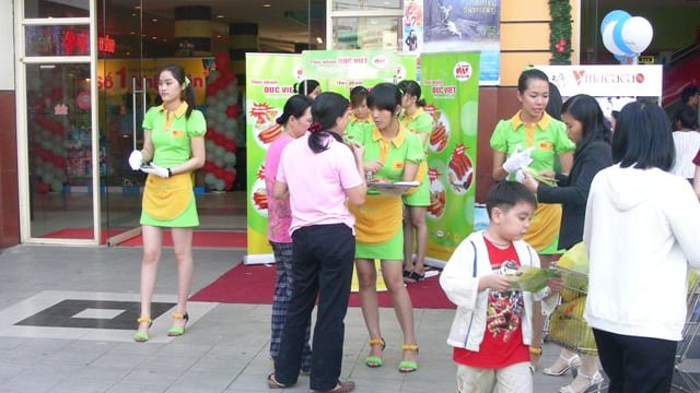 Công ty tổ chức sự kiện sampling chuyên nghiệp tại Phú Thọ