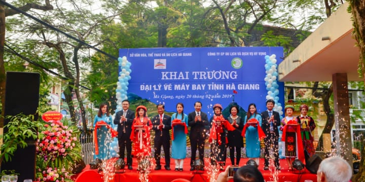 Công ty tổ chức lễ khai trương tại Hà Giang | Lễ Khai Trương Phòng Vé Máy Bay Tại Tỉnh Hà Giang